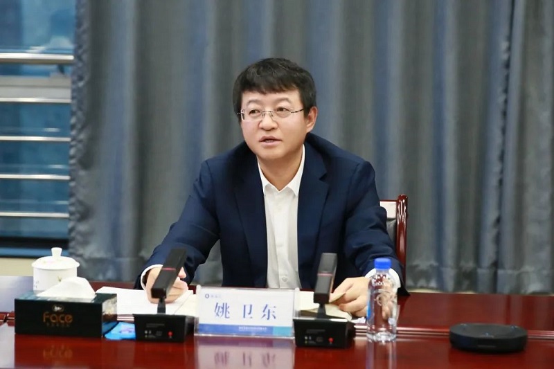 241735036148137832.jpg 務(wù)虛會(huì)2.jpg